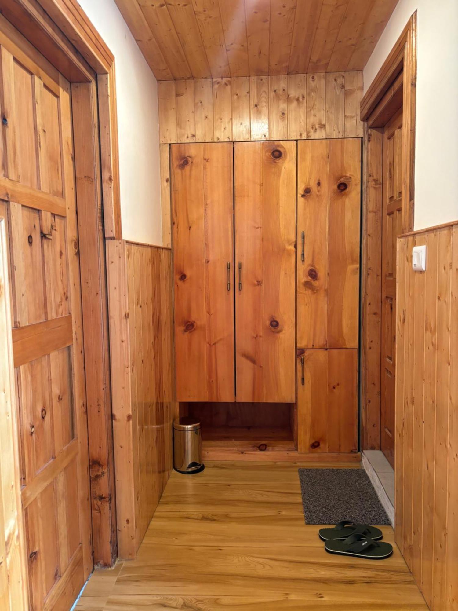 Toshim Homestay Sangla Экстерьер фото